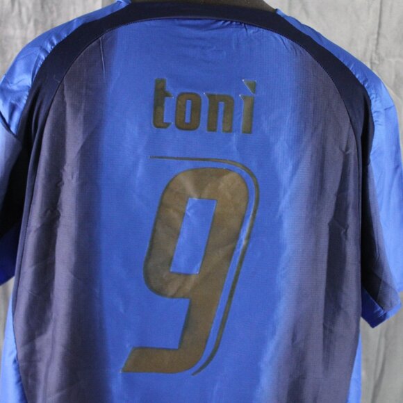 Team Italy Jersey (Retro) - 2006 Home Jersey 9 Luca Toni by Puma - Men's XL - Picture 6 of 9
